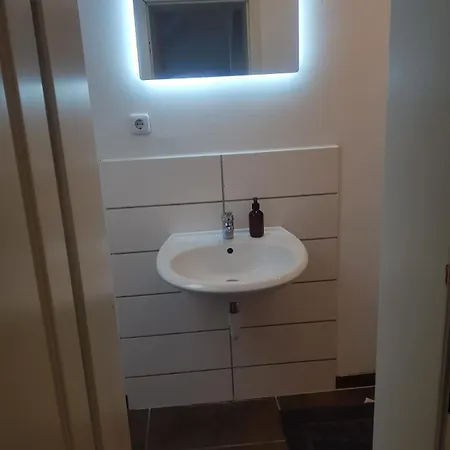 Apartamento Für Monteure - *